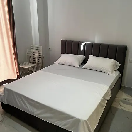 Season Apartment Durres