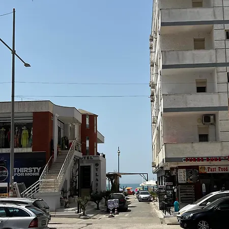 Season Durrës